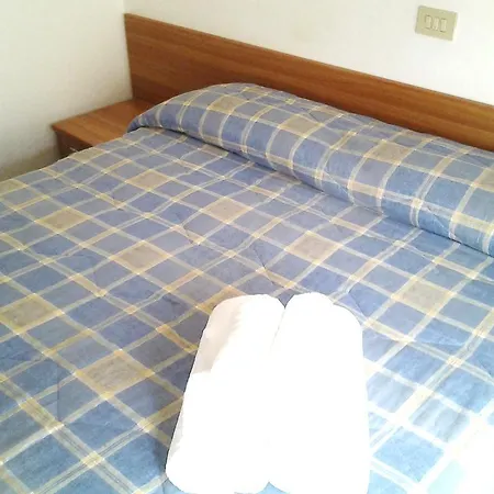 Aurora Hotel
